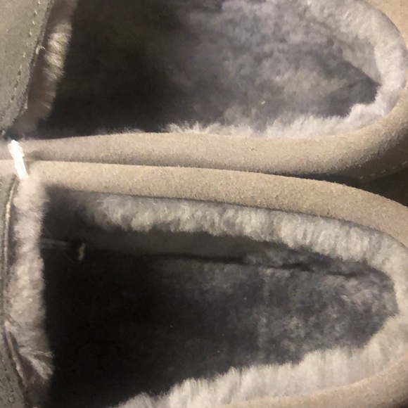 New TOTES 100%  GENUINE Sheepskin slippers / moccasins 291an - Picture 6 of 15